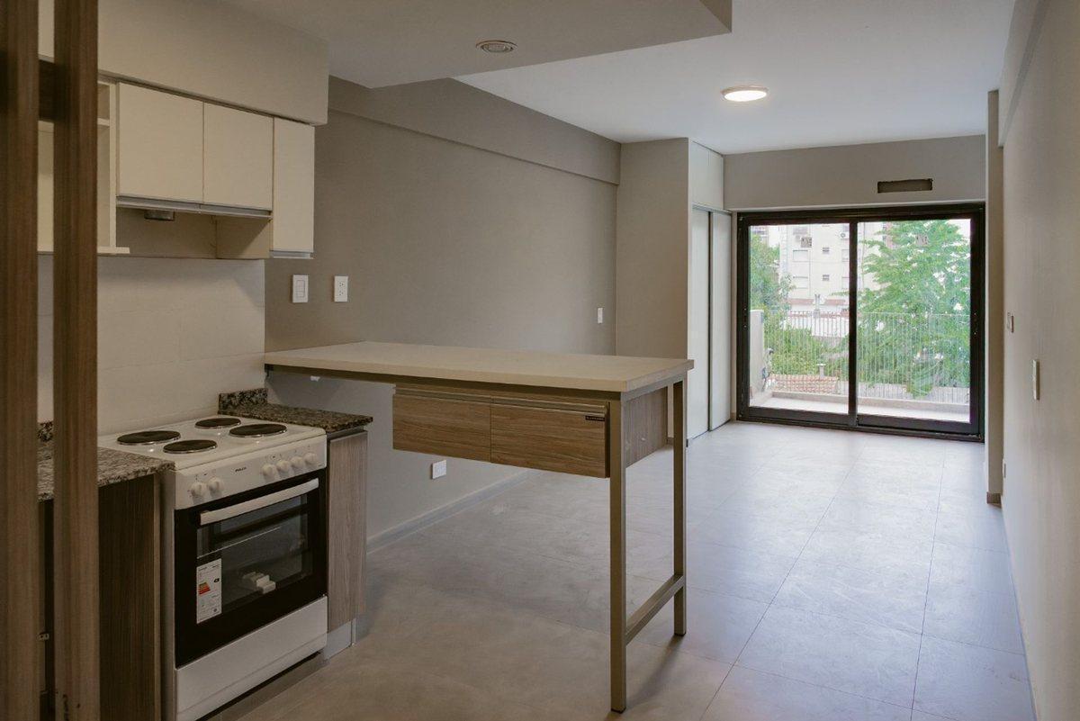 Foto de DEPARTAMENTO VENTA ALMAGRO 1 AMBIENTE CON BALCON, imagen 1