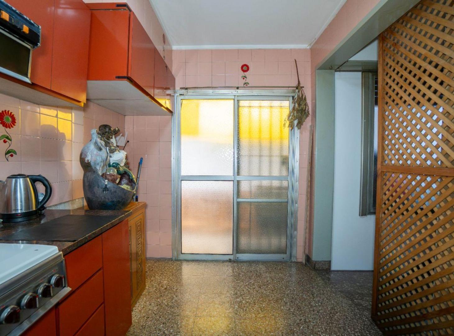 Foto de CASA EN VENTA LA PLATA 3 DORMITORIOS INVERSOR, imagen 3