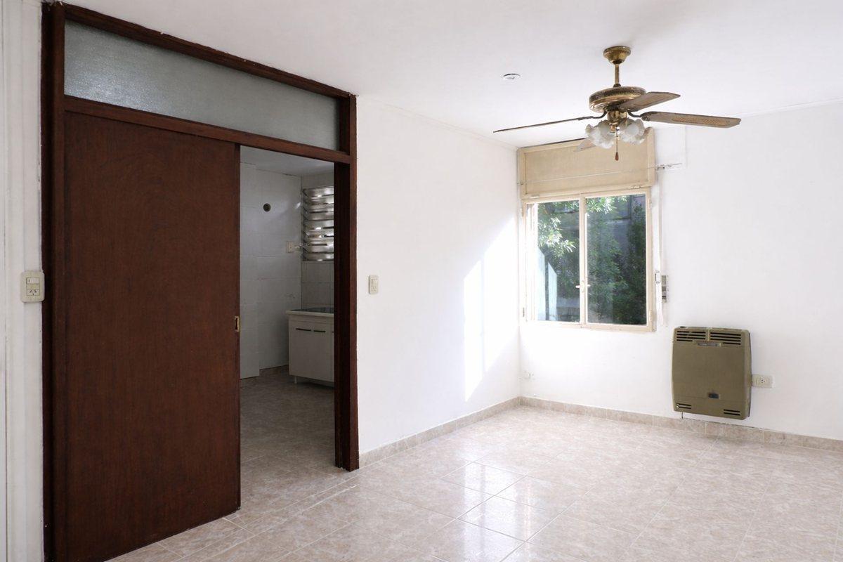 Foto de DEPARTAMENTO VENTA TOLOSA 3 DORMITORIOS APTO BANCO, imagen 1