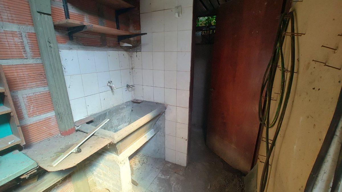 Foto de GALPON EN VENTA EN TOLOSA LA PLATA, imagen 3