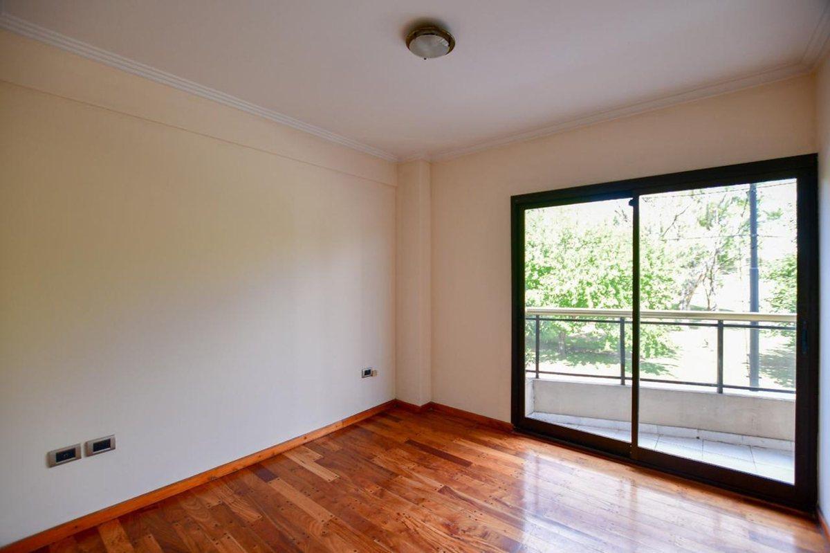 Foto de DEPARTAMENTO VENTA LA PLATA PARQUE ALBERTI FRENTE, imagen 2