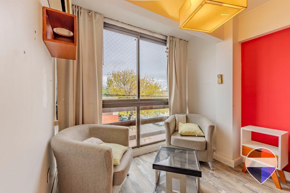 Foto de DEPARTAMENTO VENTA LA PLATA 2 DORMITORIOS COCHERA, imagen 2