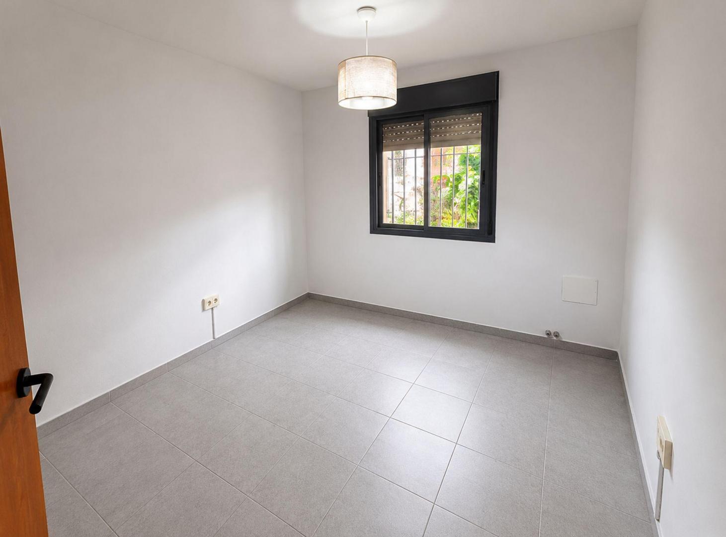 Foto de CASA EN VENTA RINGUELET 3 DORMITORIOS PARQUE, imagen 3