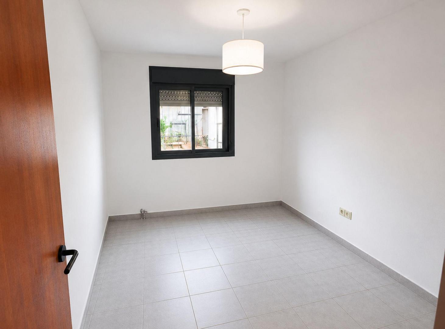 Foto de CASA EN VENTA RINGUELET 3 DORMITORIOS PARQUE, imagen 1