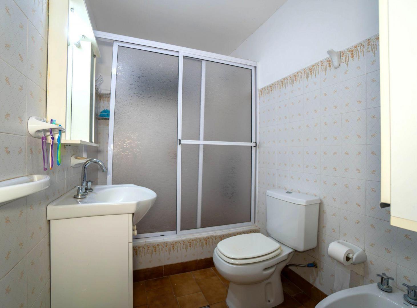 Foto de Casa en venta La Hermosura. 2 dormitorios y parque, imagen 4