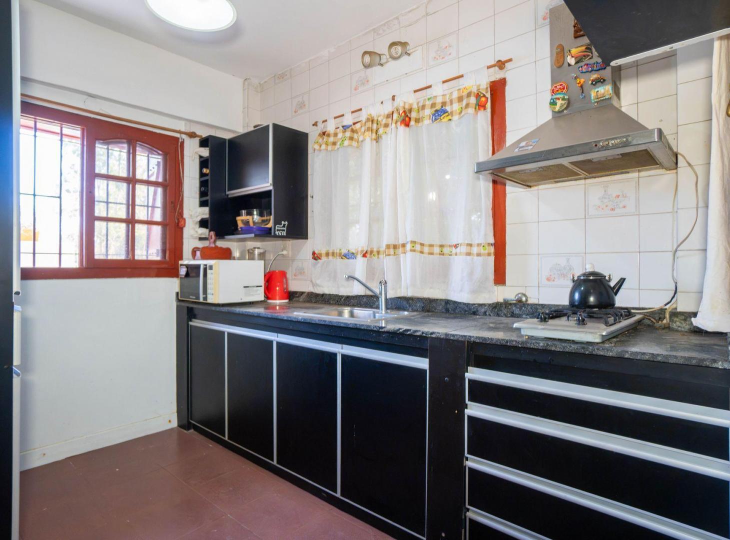 Foto de Casa en venta La Hermosura. 2 dormitorios y parque, imagen 1