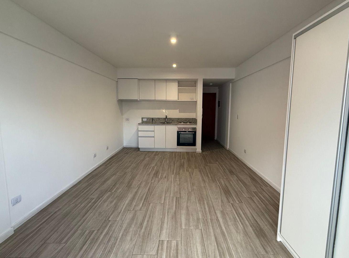 Foto de DEPARTAMENTO EN ALQUILER SAN CRISTOBAL 1 AMBIENTE, imagen 3