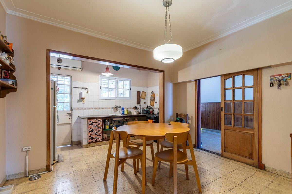 Foto de CASA EN VENTA LA PLATA CON GARAGE CUBIERTO, imagen 5