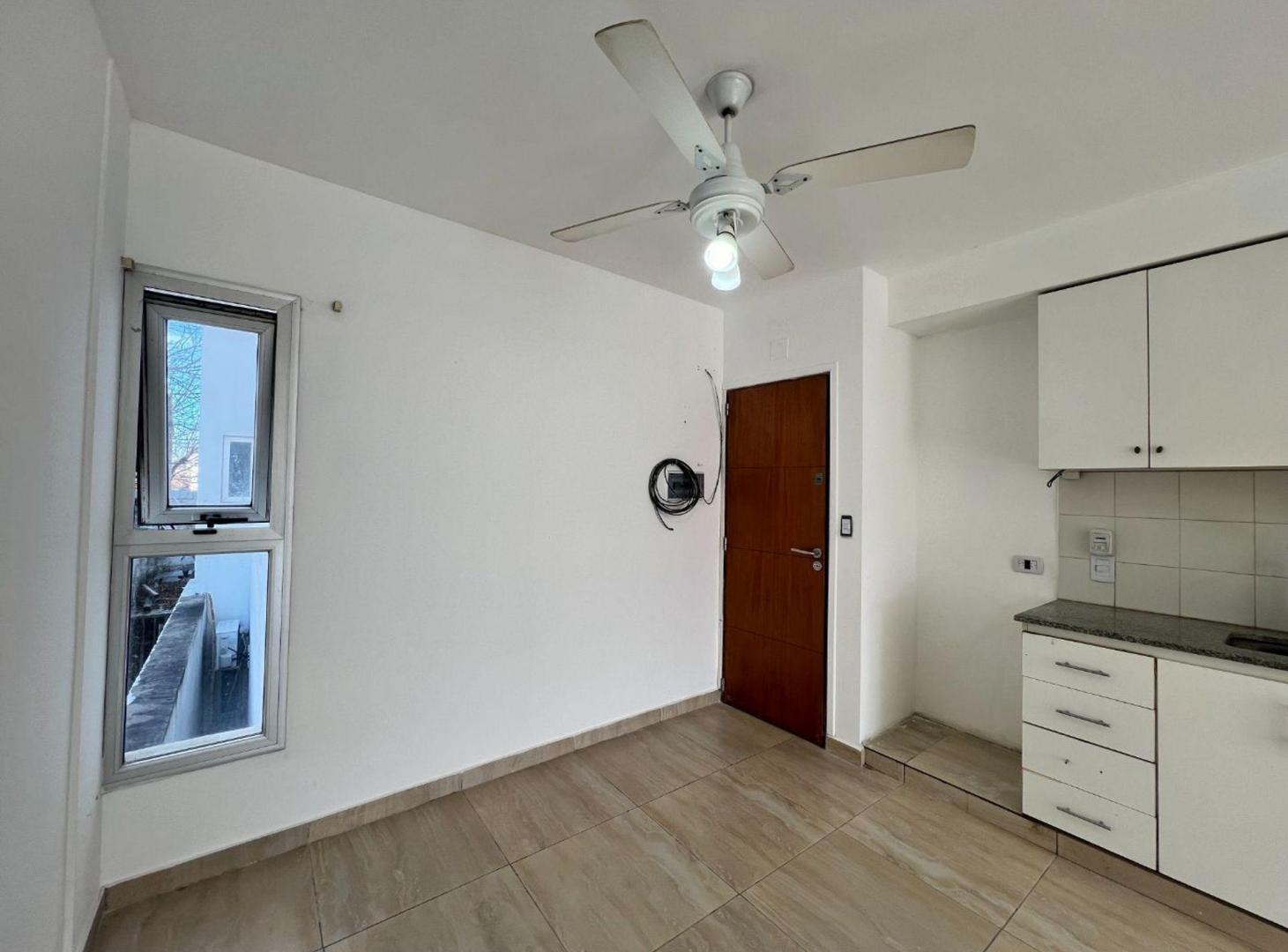 Foto de MONOAMBIENTE EN VENTA LA PLATA, imagen 3