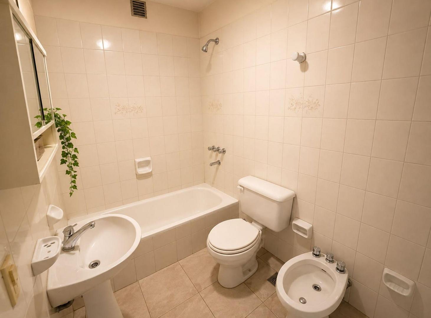 Foto de DEPARTAMENTO EN VENTA FLORENCIO VARELA 2 AMBIENTES, imagen 5