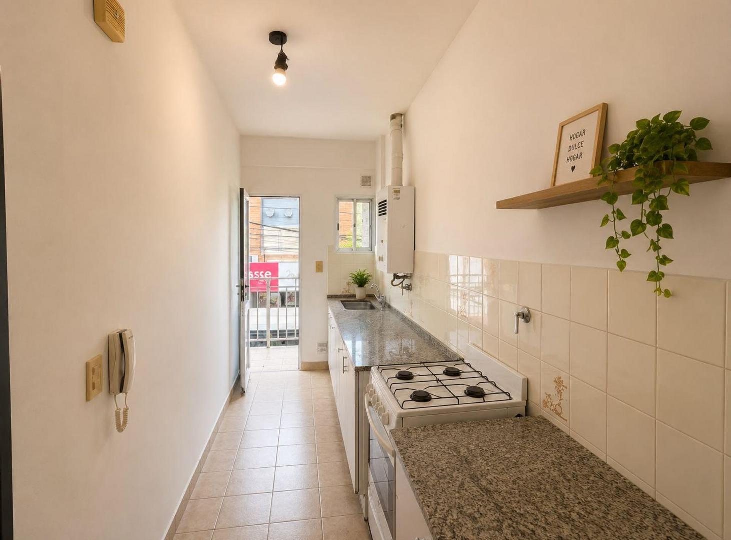 Foto de DEPARTAMENTO EN VENTA FLORENCIO VARELA 2 AMBIENTES, imagen 4