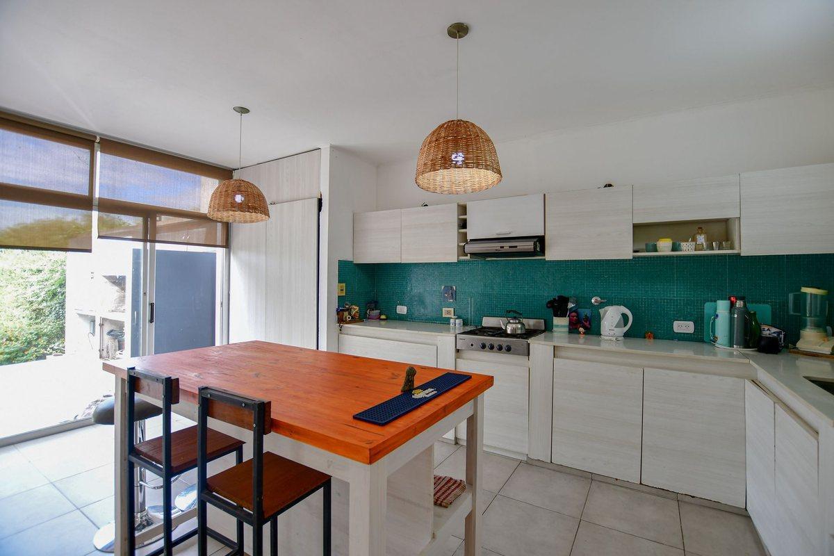 Foto de CASA EN VENTA GONNET 3 DORMITORIOS, imagen 5