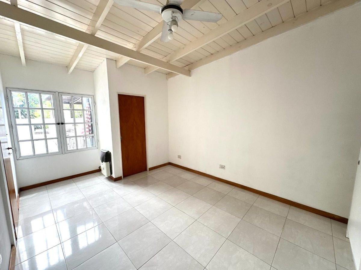 Foto de PH EN VENTA BERNAL 4 AMBIENTES APTO CREDITO, imagen 1