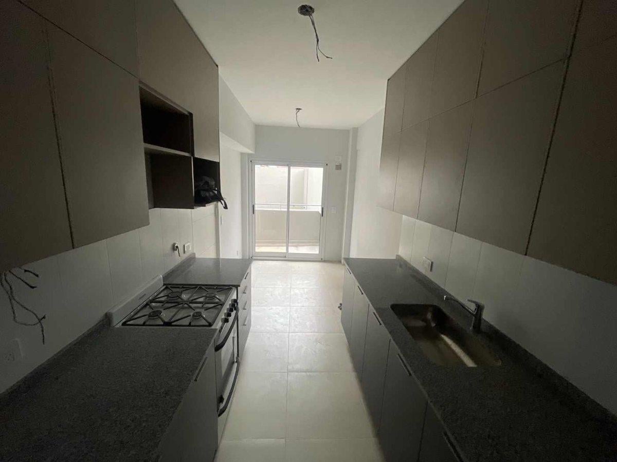 Foto de DEPARTAMENTO EN VENTA SAN CRISTOBAL 4 AMBIENTES, imagen 2