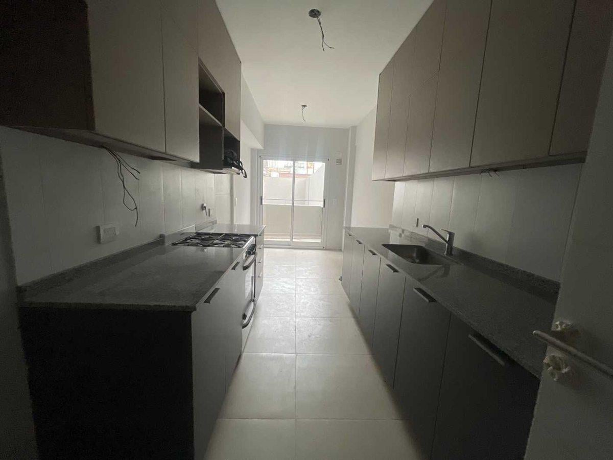 Foto de DEPARTAMENTO EN VENTA SAN CRISTOBAL 4 AMBIENTES, imagen 3
