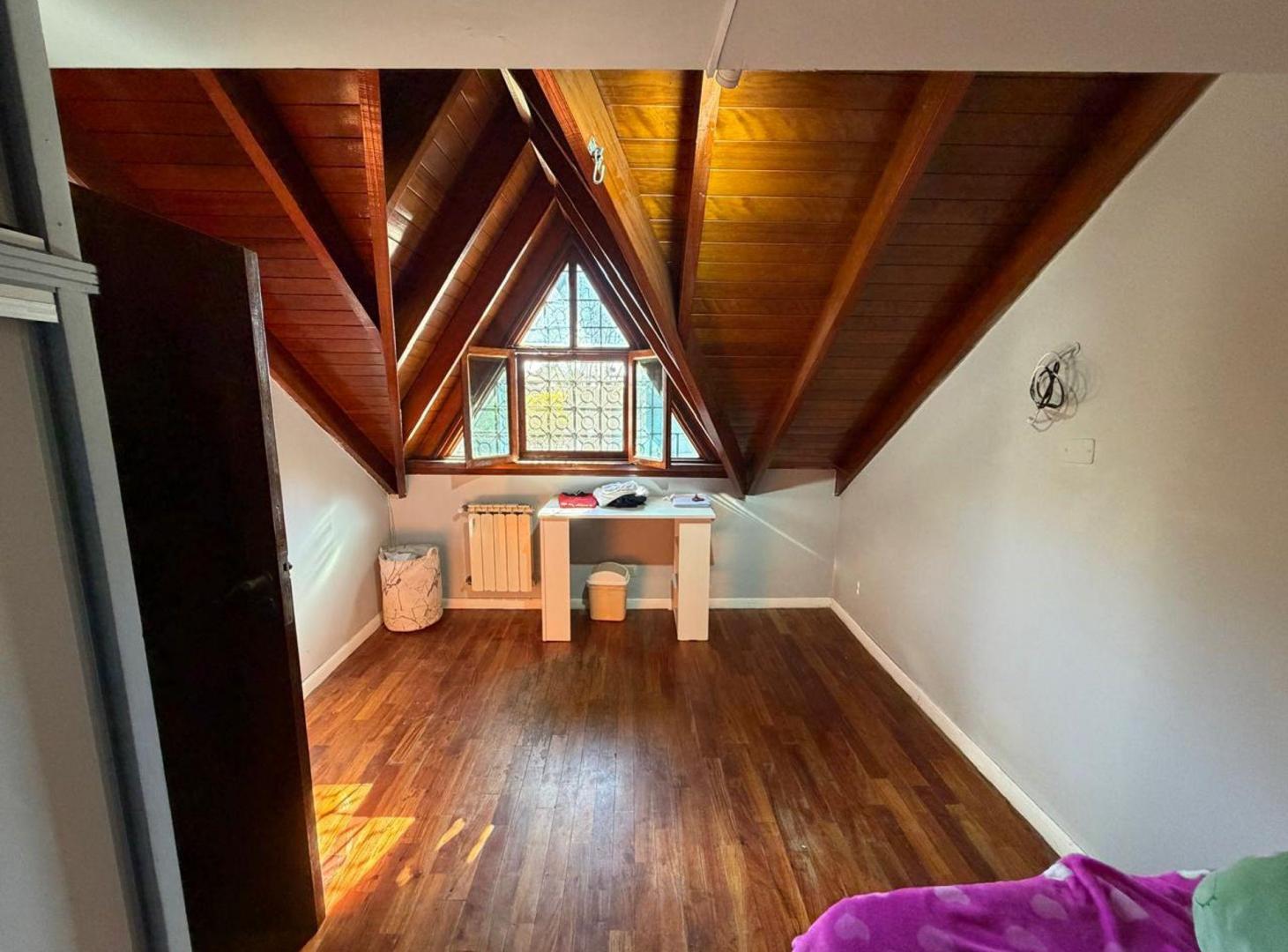 Foto de CASA EN VENTA QUILMES OESTE 7 AMBIENTES, imagen 2