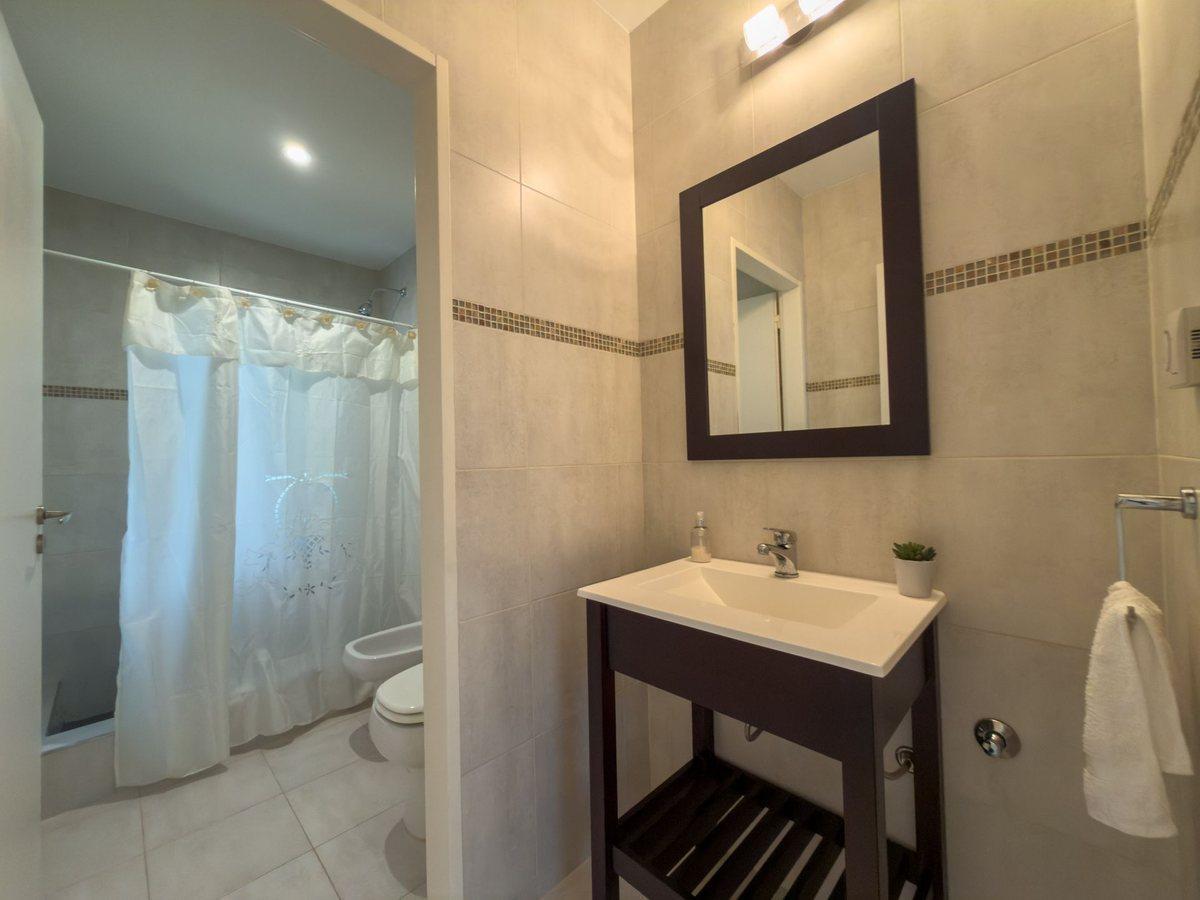 Foto de CASA EN VENTA BARRIO EL MIRADOR 6 DORMITORIOS, imagen 4