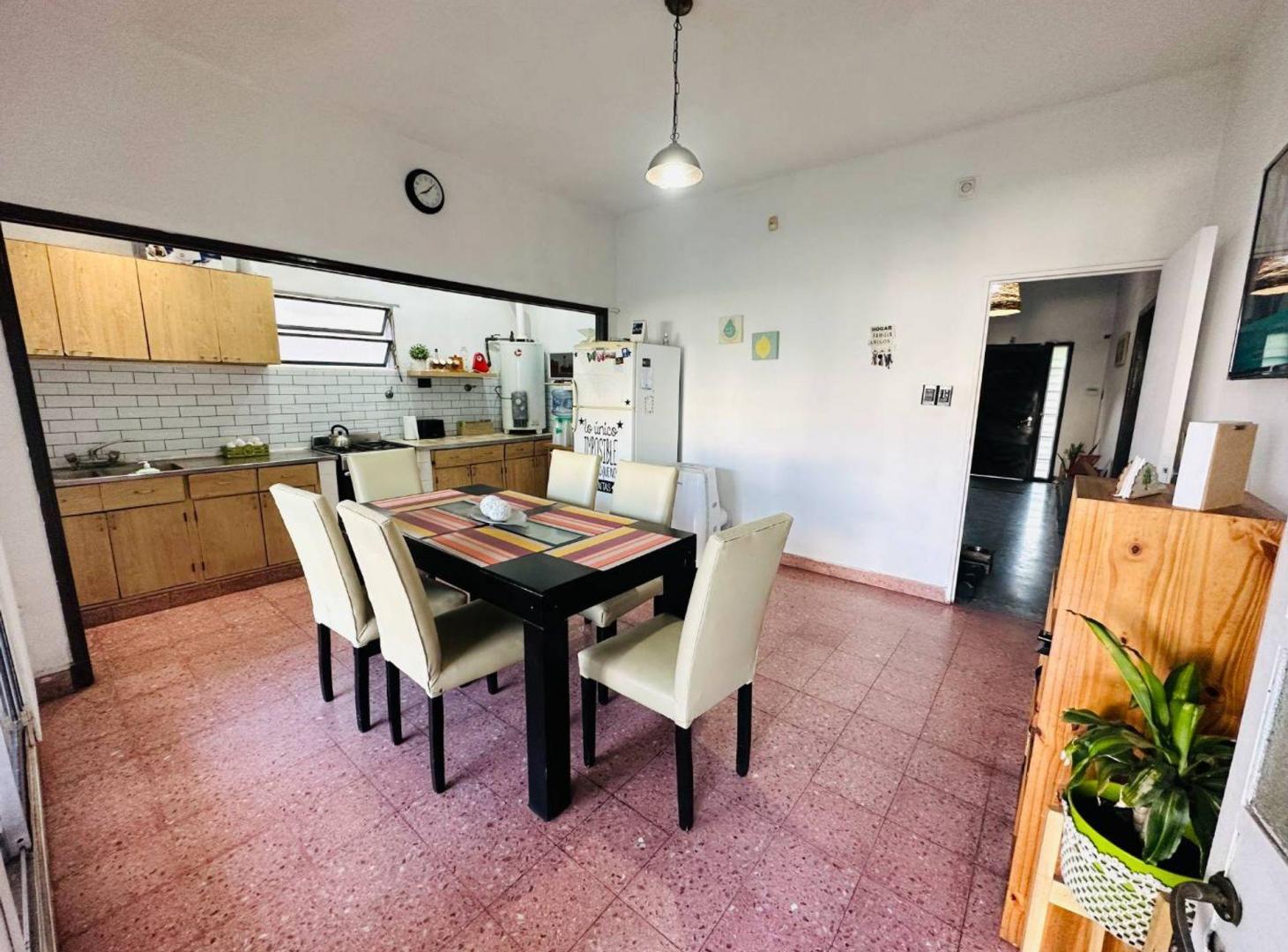 Foto de CASA VENTA AVELLANEDA 6 AMBIENTES JARDIN, imagen 5