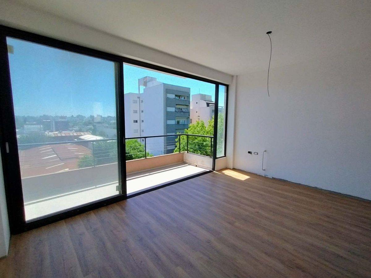 Foto de Departamento en venta, La Plata. 2 dormitorios., imagen 2