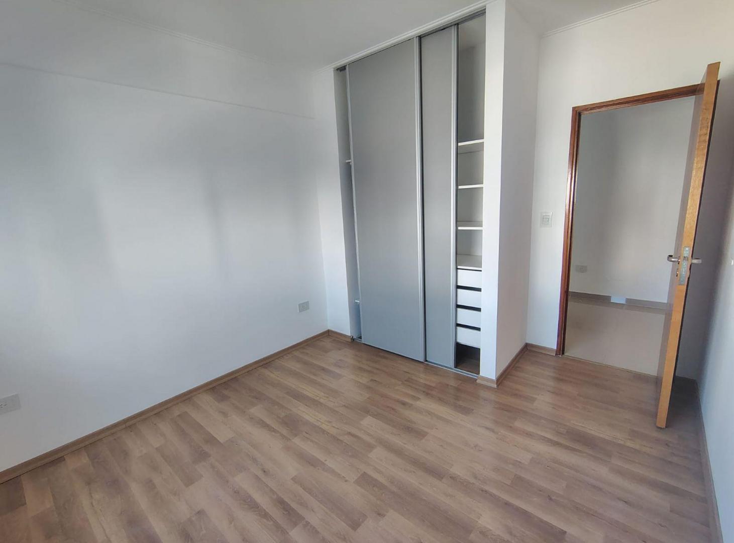 Foto de Departamento Venta La Plata 1 Dormitorio Balcón, imagen 2