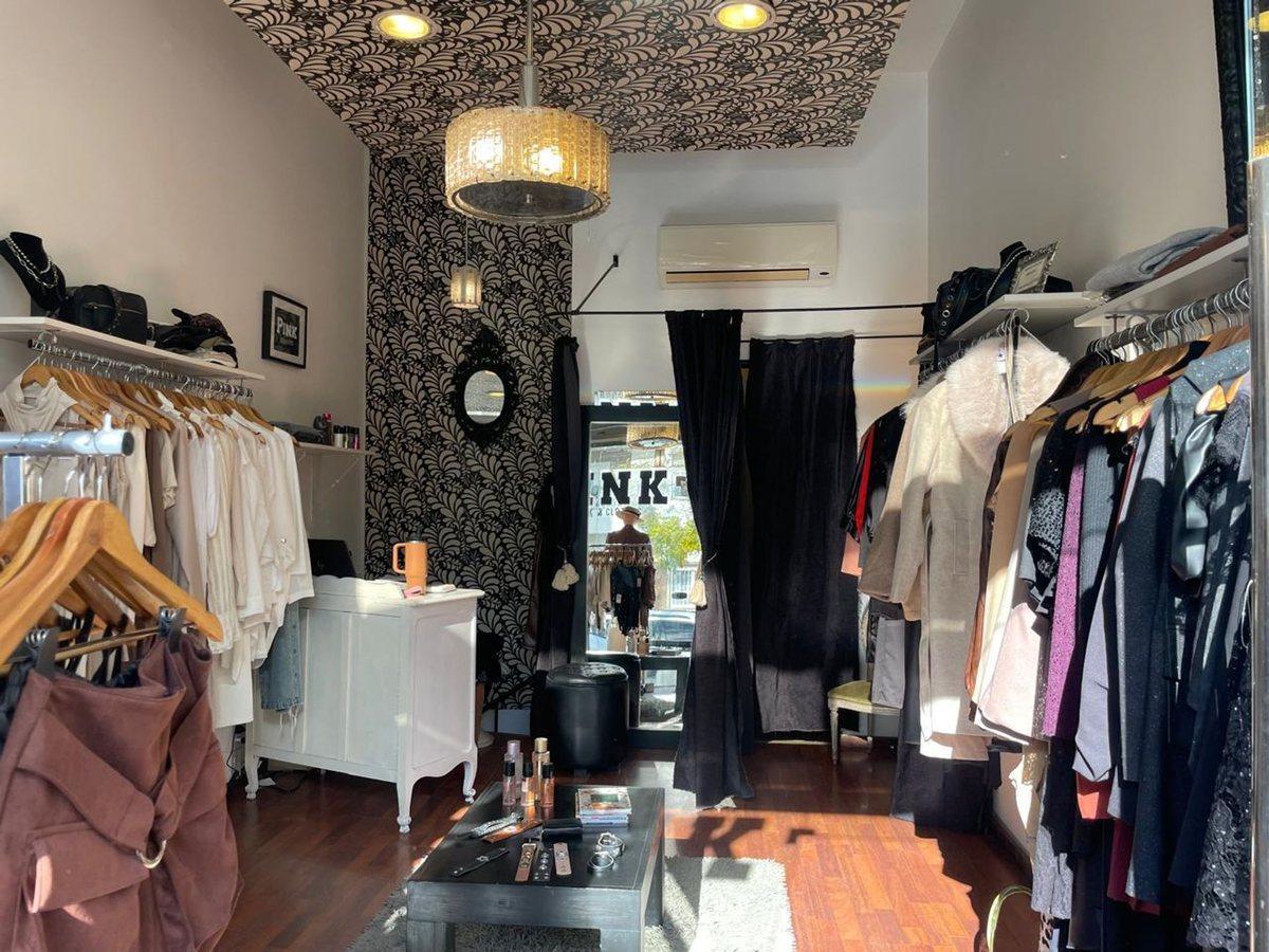 Foto de LOCAL COMERCIAL EN VENTA LA PLATA CON DEPOSITO, imagen 2