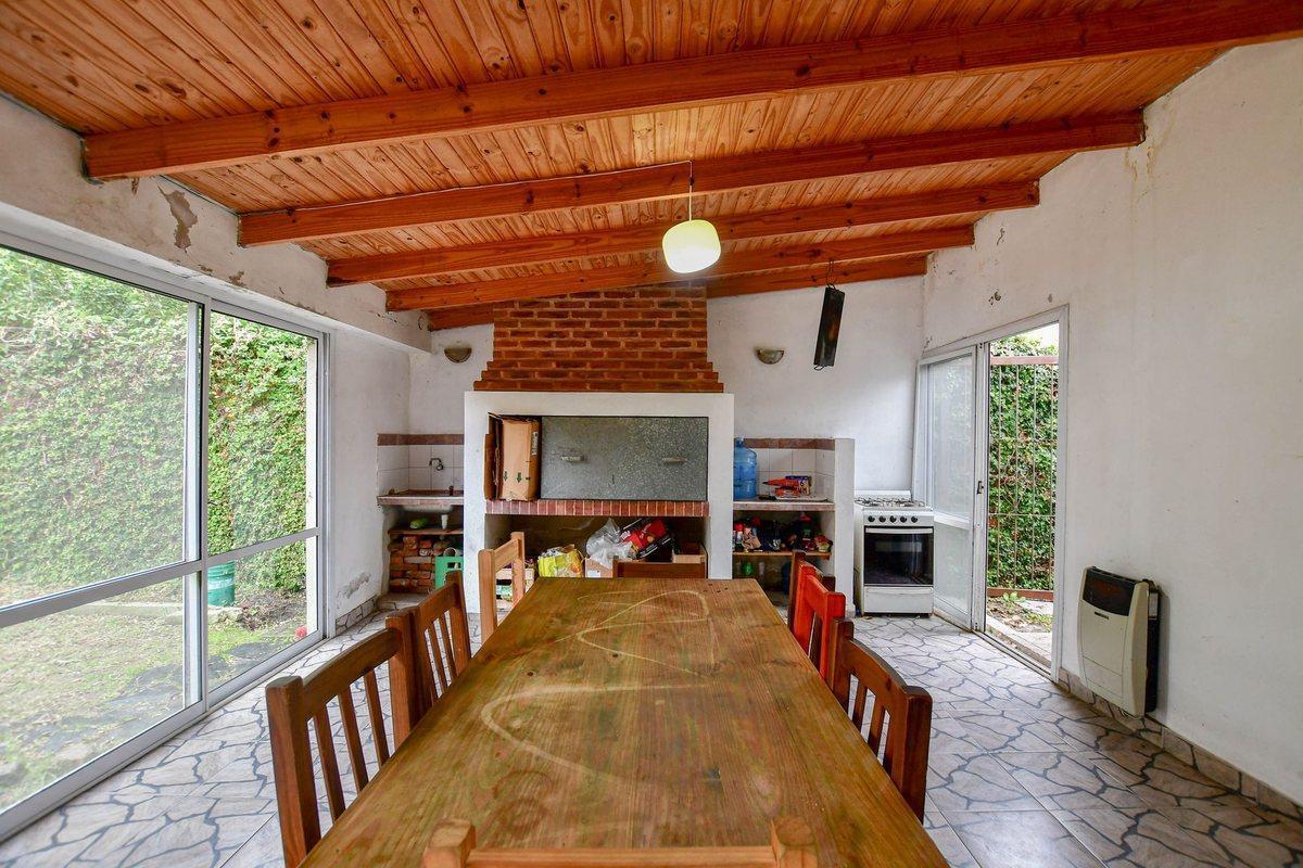 Foto de CASA VENTA BERISSO 2 DORMITORIOS QUINCHO PLAYROOM, imagen 4