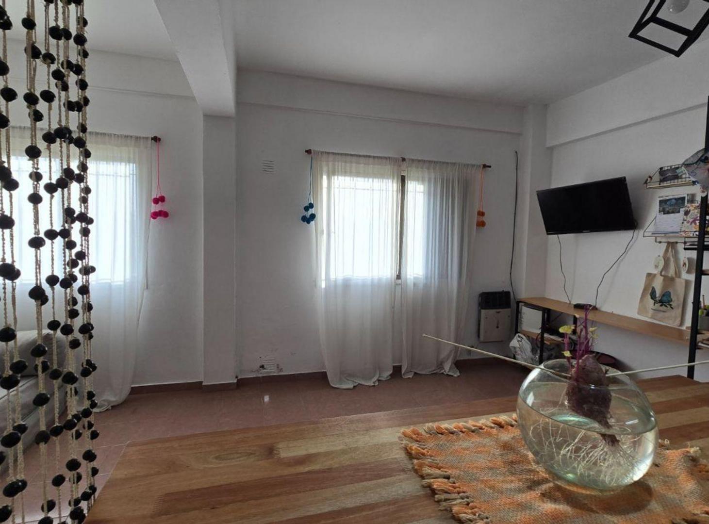 Foto de DEPARTAMENTO EN VENTA LA PLATA 1 DORMITORIO, imagen 3