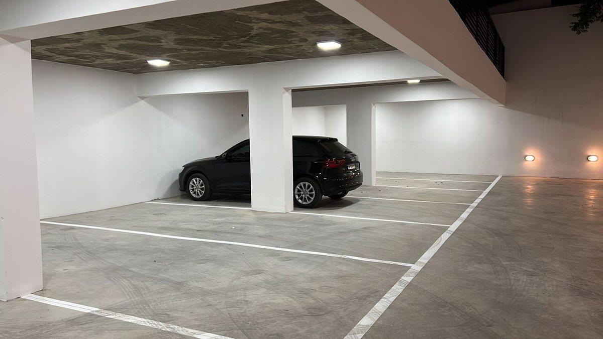 Foto de MONOAMBIENTE EN VENTA LA PLATA COCHERA, imagen 5