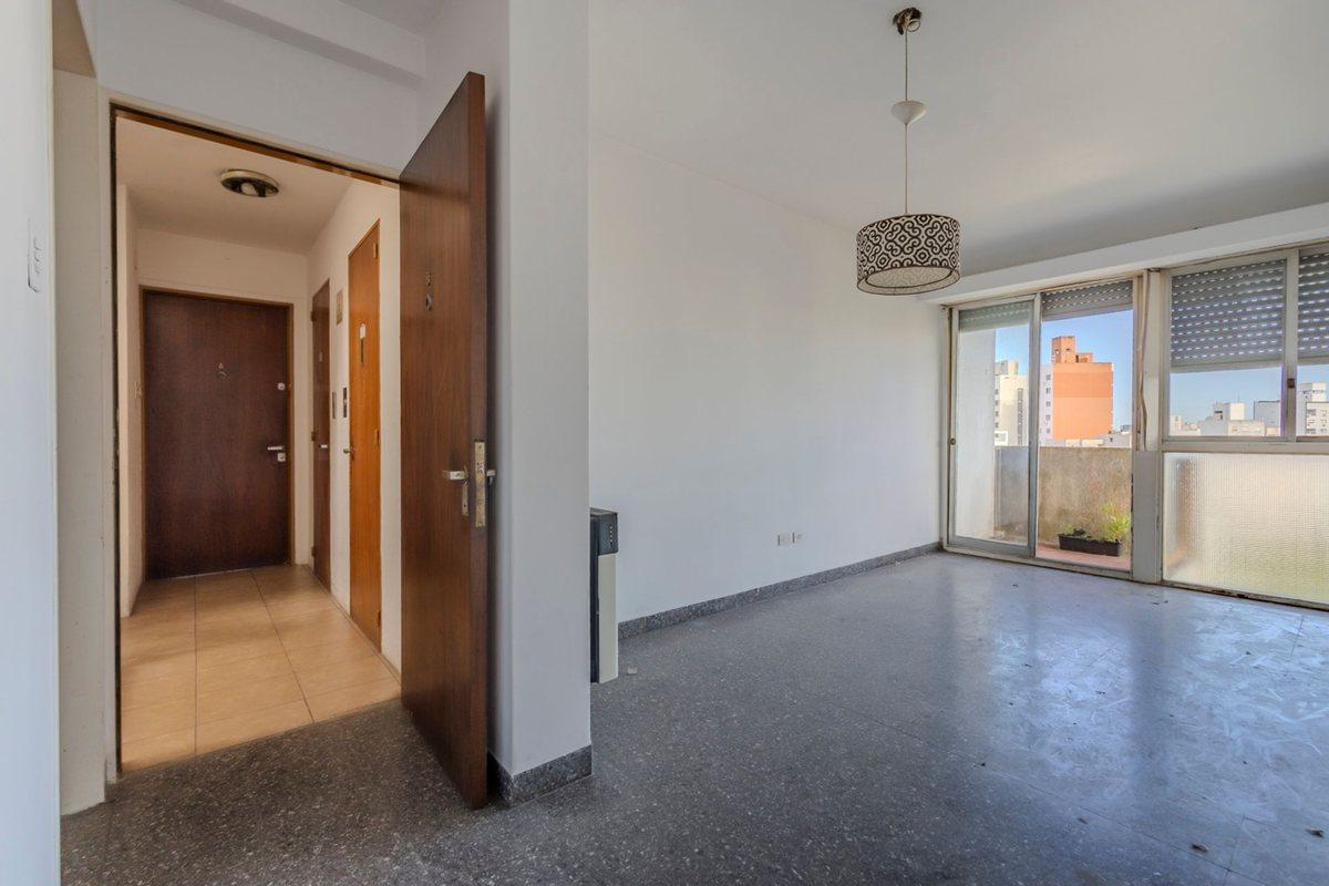 Foto de DEPARTAMENTO EN VENTA LA PLATA 2 DORMITORIOS, imagen 2