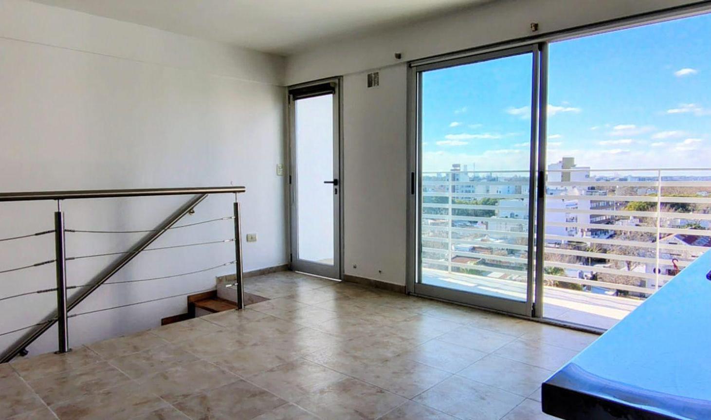 Foto de DEPARTAMENTO VENTA LA PLATA TERRAZA PRIVADA GARAGE, imagen 4