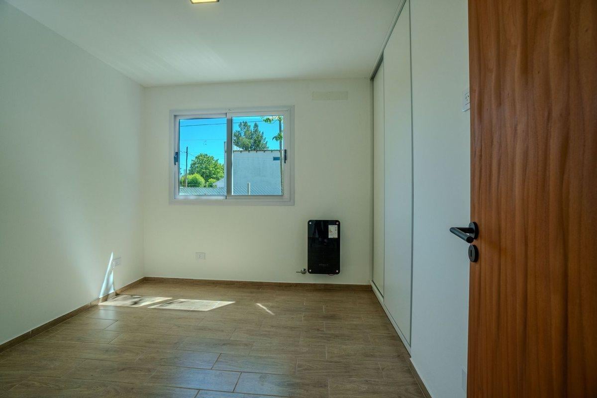Foto de Casa en venta City Bell. 3 dormitorios, a estrenar, imagen 4