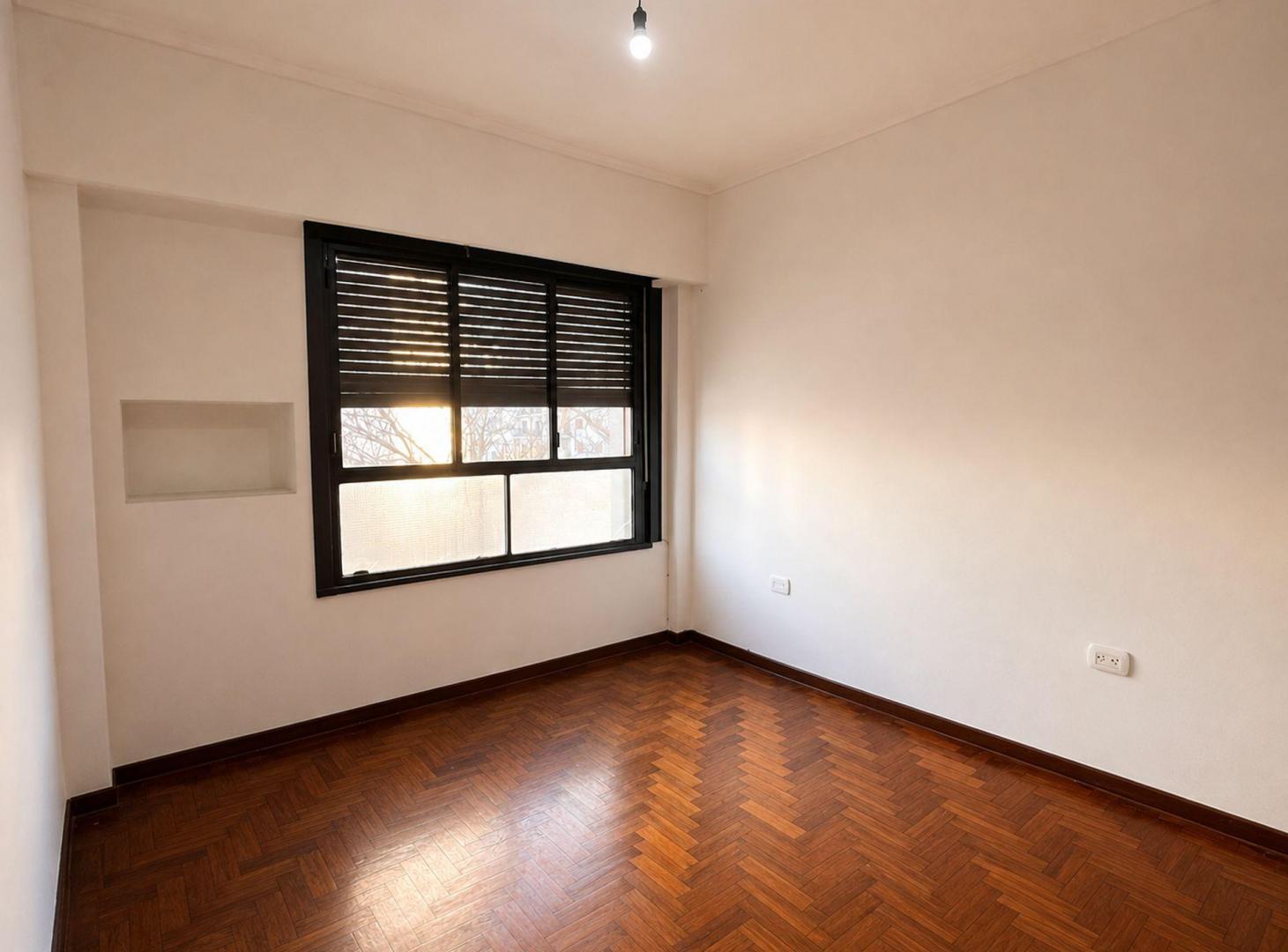 Foto de DEPARTAMENTO EN VENTA LA PLATA 3 AMBIENTES, imagen 2