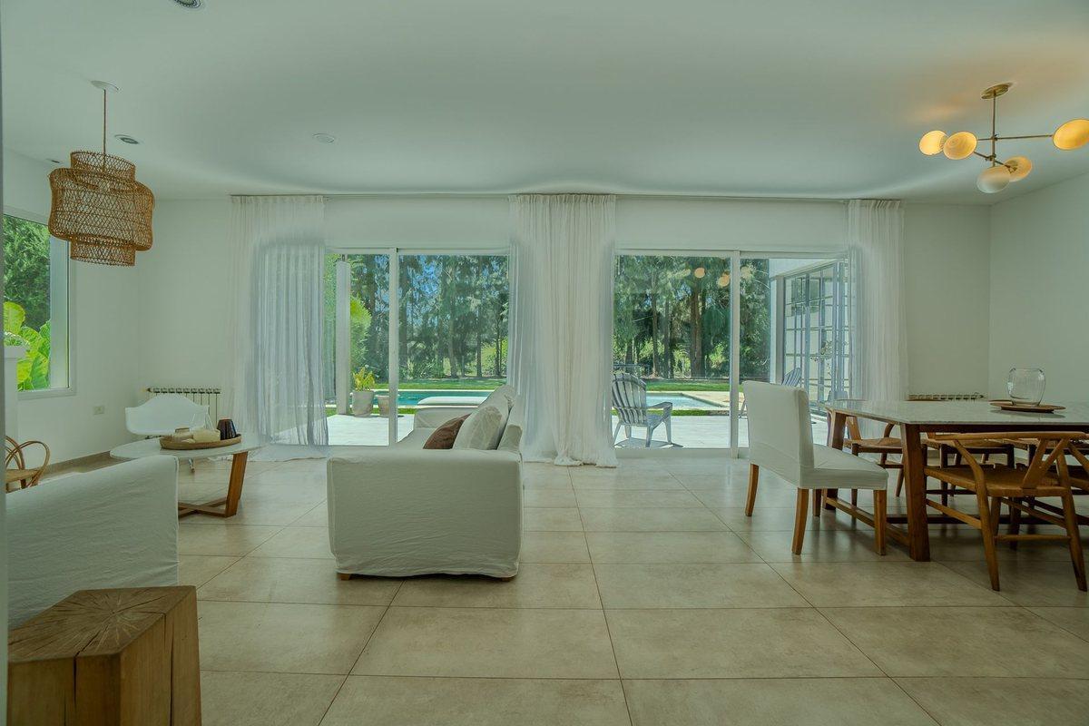 Foto de Casa En Venta Barrio Privado Altos De Brandsen, imagen 2