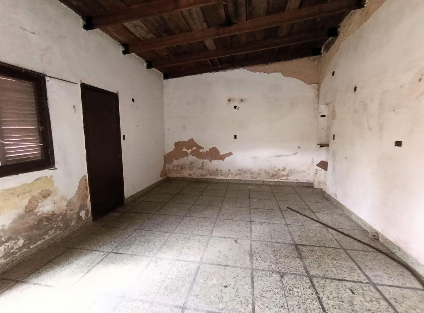 Foto de CASA EN VENTA EN BERISSO A RECICLAR, imagen 3