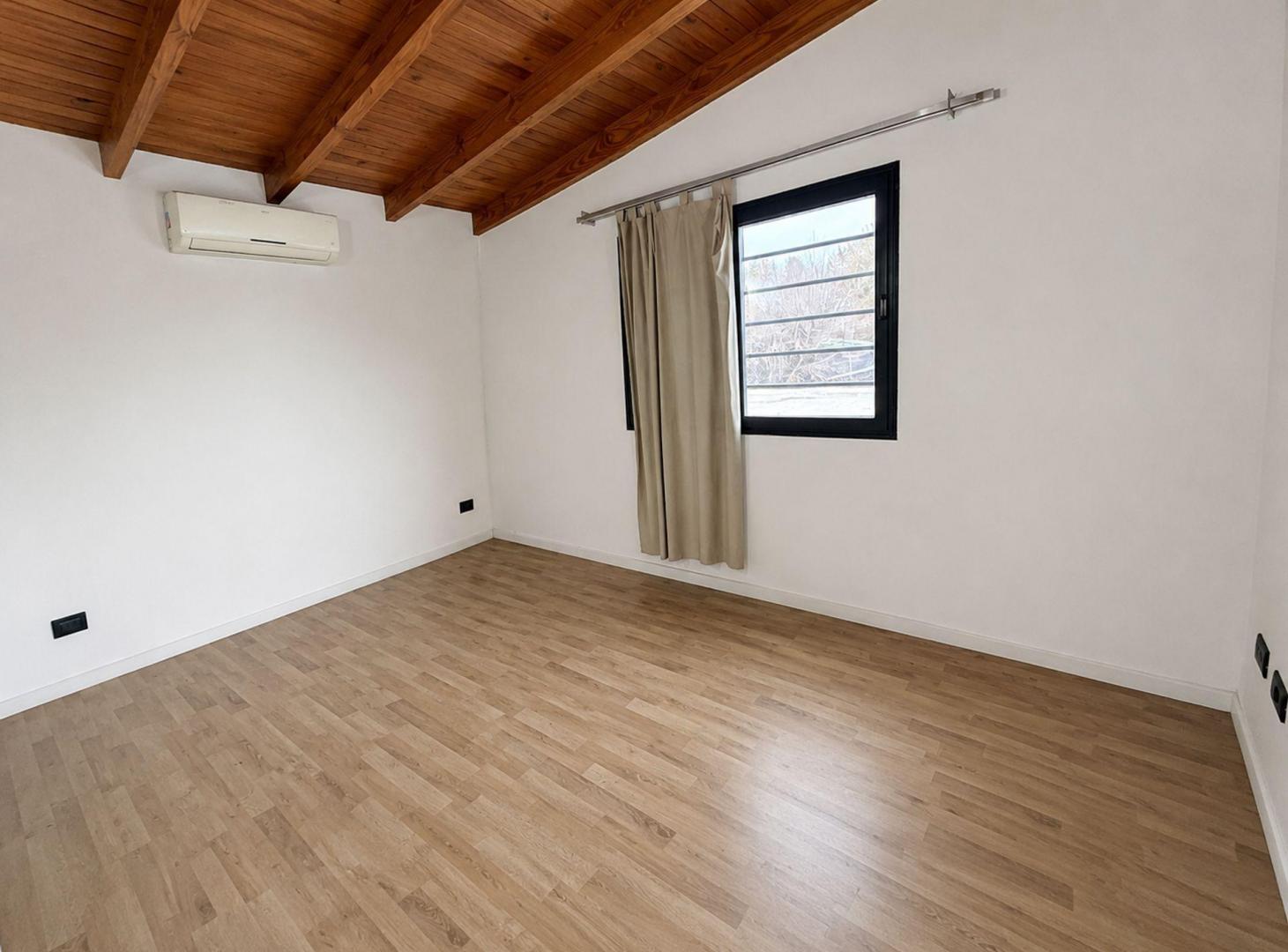 Foto de CASA EN VENTA FLORENCIO VARELA PARQUE, imagen 3