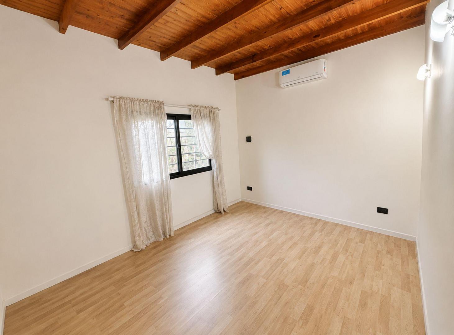Foto de CASA EN VENTA FLORENCIO VARELA PARQUE, imagen 4