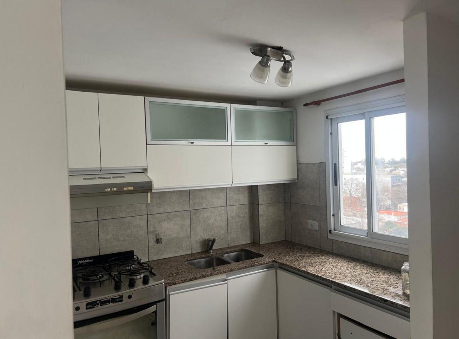 Foto de DEPARTAMENTO EN ALQUILER LA PLATA, imagen 2