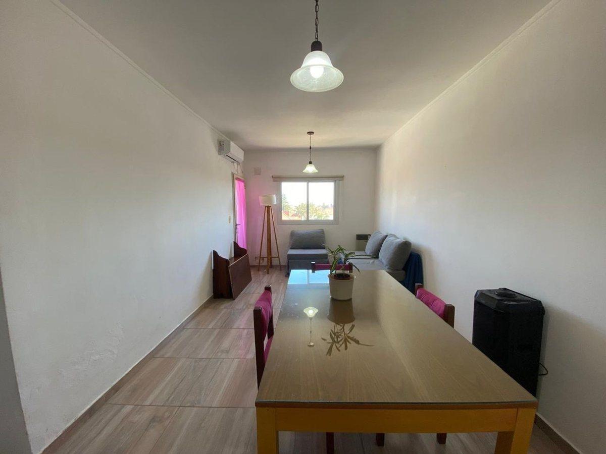 Foto de DEPARTAMENTO EN VENTA LA PLATA CON COCHERA, imagen 1