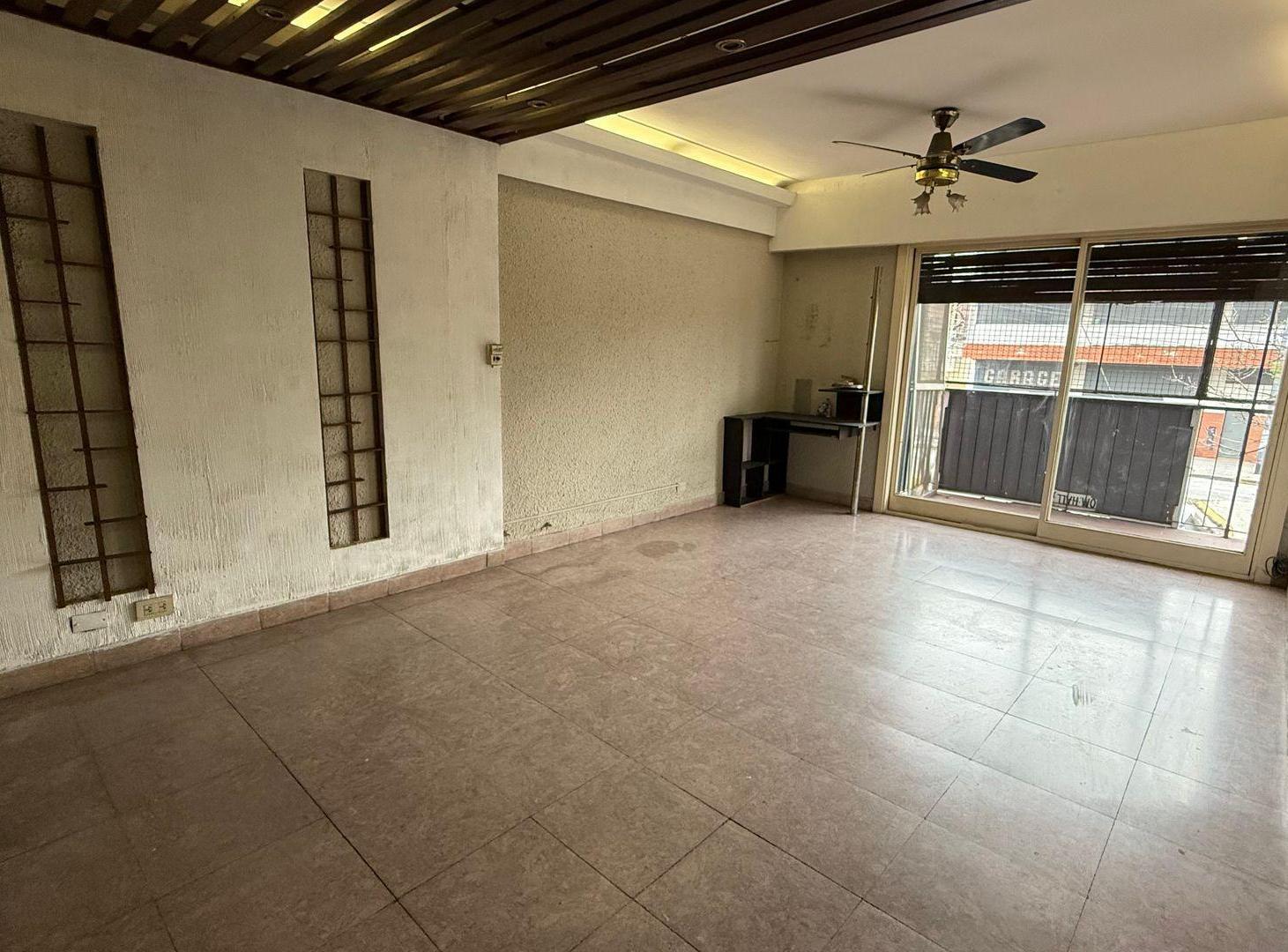 Foto de DEPARTAMENTO EN VENTA POMPEYA 5 AMBIENTES, imagen 3