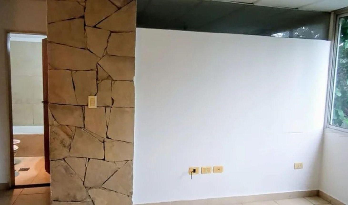 Foto de DEPARTAMENTO VENTA LA PLATA 1 DORMITORIO Y COCHERA, imagen 5