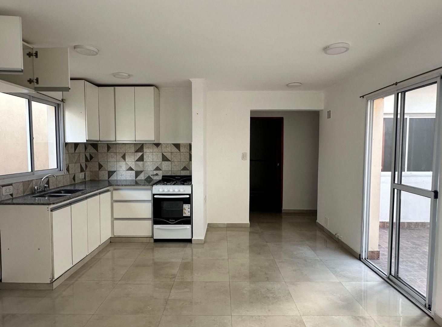 Foto de DEPARTAMENTO PH EN VENTA LA PLATA 2 DORMITORIOS, imagen 1