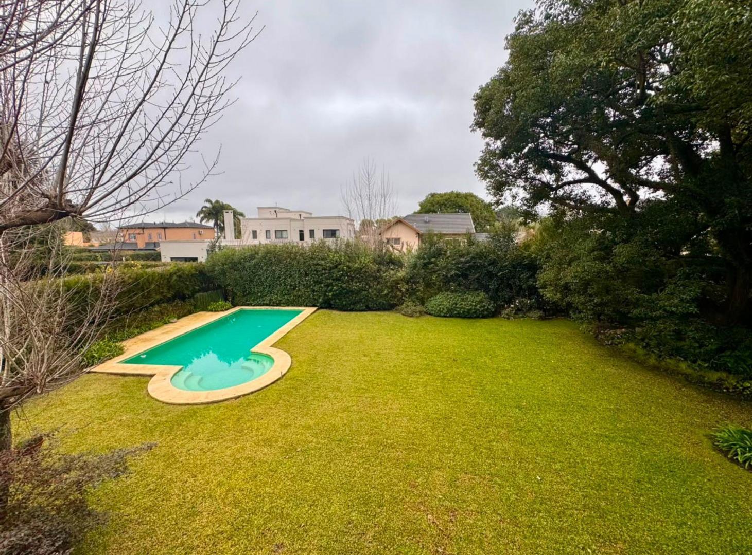 Foto de Casa venta Fincas de Iraola I 5 ambientes Permuta, imagen 2