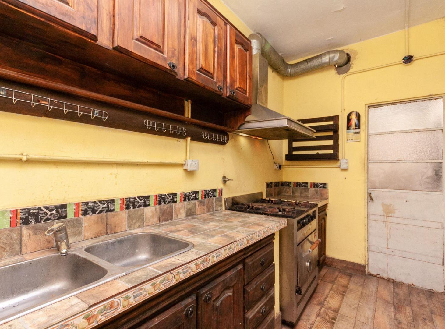 Foto de PH EN VENTA LANUS 3 HABITACIONES - OPORTUNIDAD, imagen 4