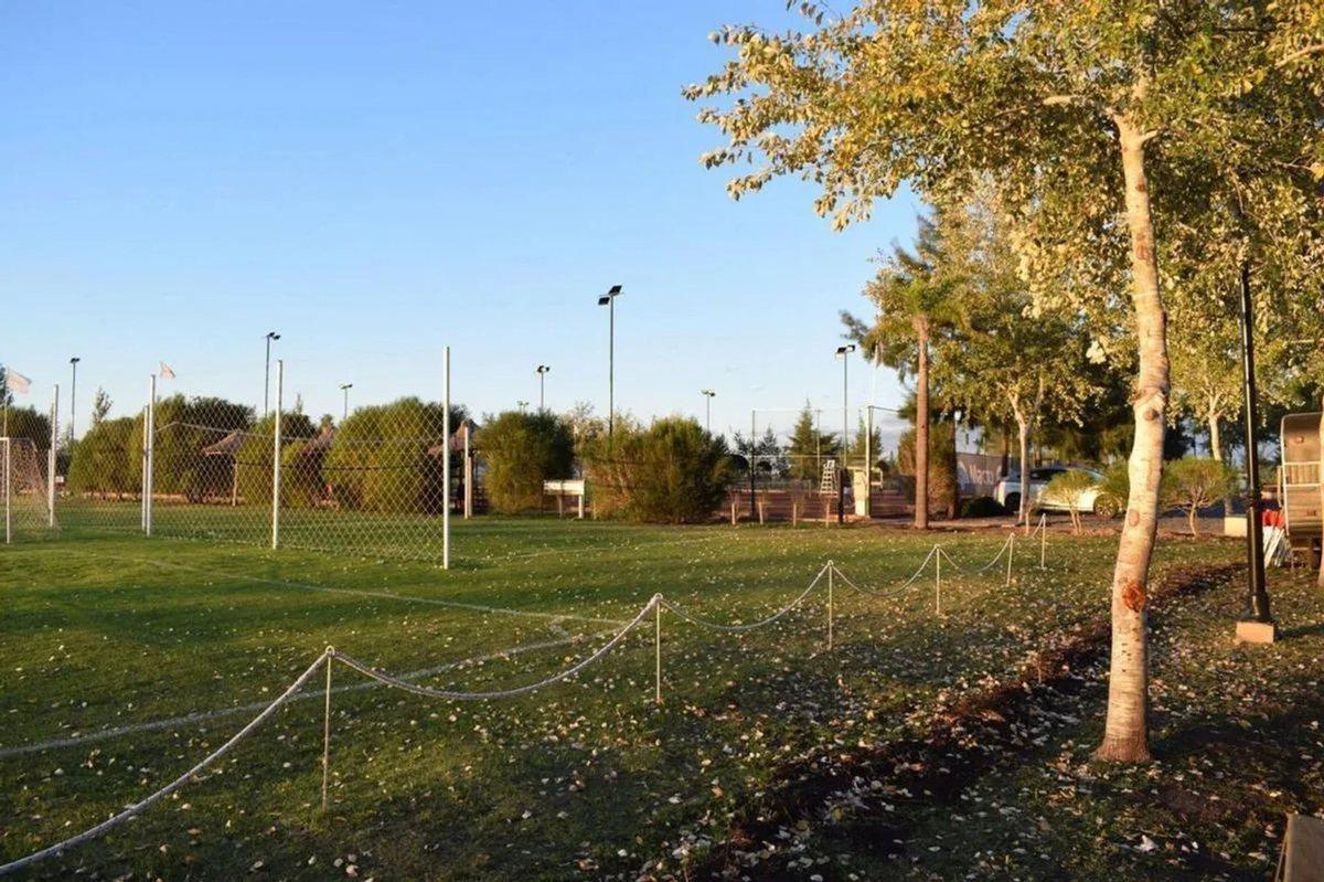 Foto de LOTE EN VENTA HARAS DEL SUR III ESCRITURADO 2000m, imagen 3