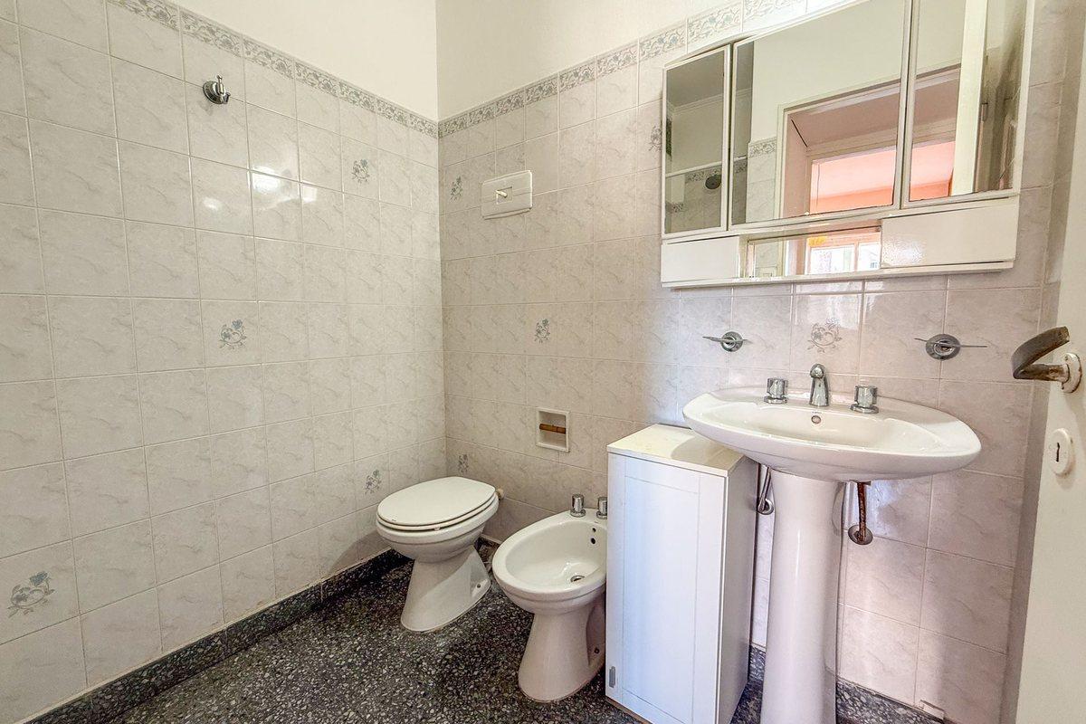 Foto de DEPARTAMENTO EN VENTA EN LA PLATA 2 DORMITORIOS, imagen 4