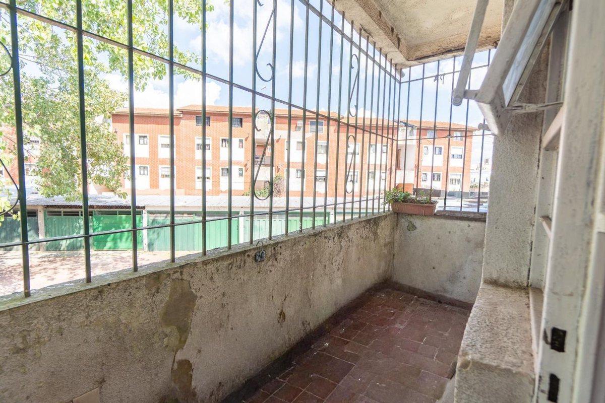 Foto de DEPARTAMENTO VENTA LOS HORNOS 2 DORMITORIOS GARAJE, imagen 5