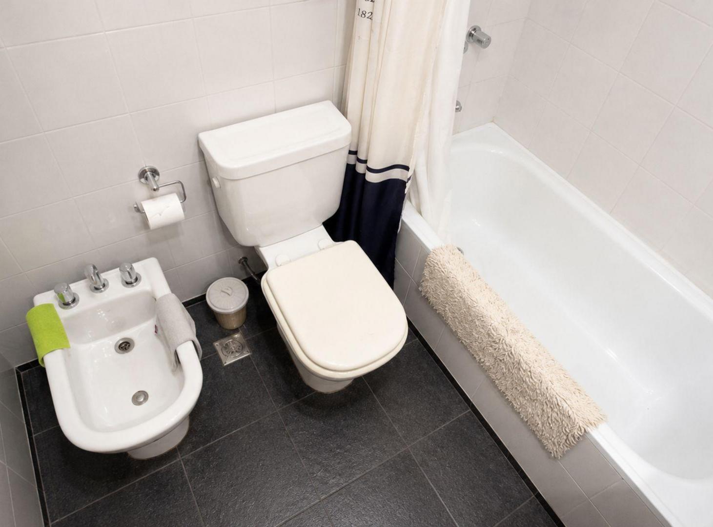 Foto de DEPARTAMENTO EN VENTA LA PLATA 2 AMBIENTES, imagen 3