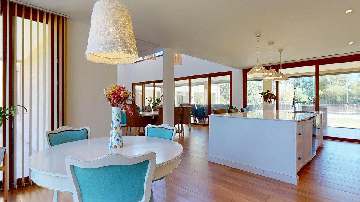 Foto de CASA EN VENTA CAMPO DE ROCA 1 CON 5 DORMITORIOS, imagen 3