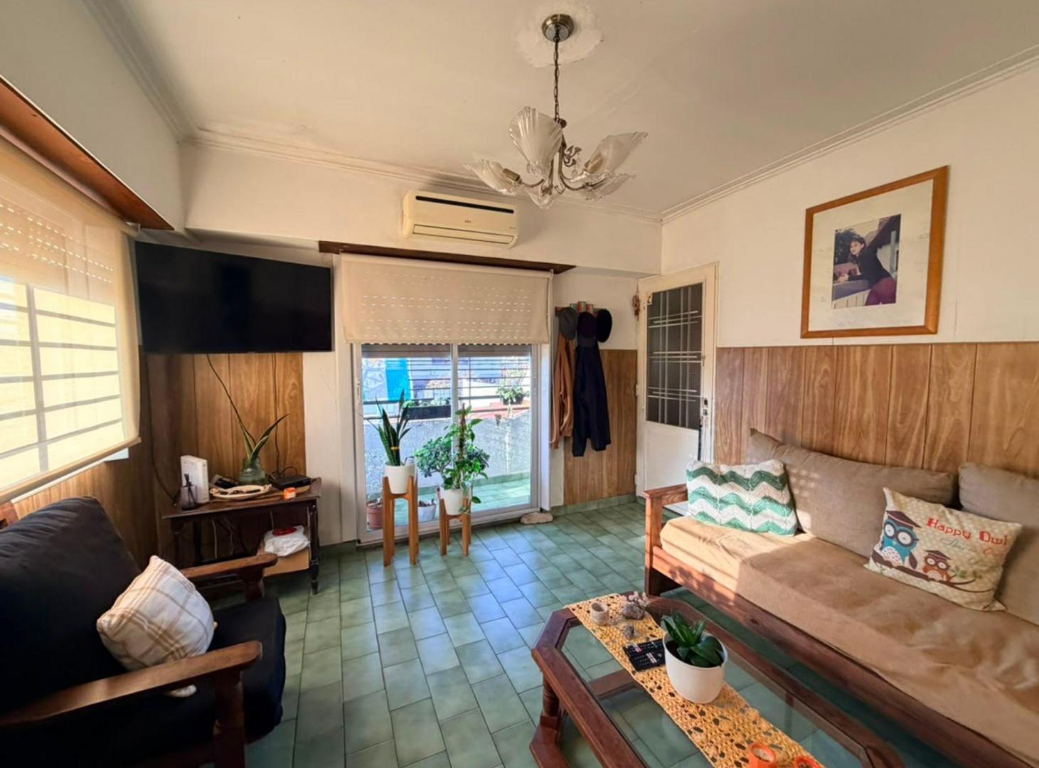 Foto de CASA EN VENTA LOS HORNOS APTA BANCO, imagen 3