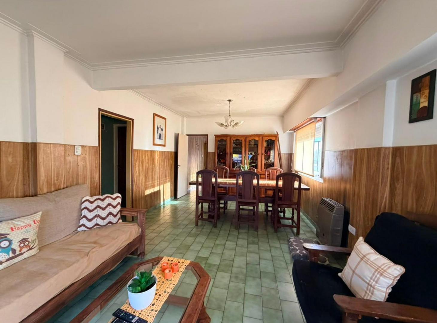 Foto de CASA EN VENTA LOS HORNOS APTA BANCO, imagen 1